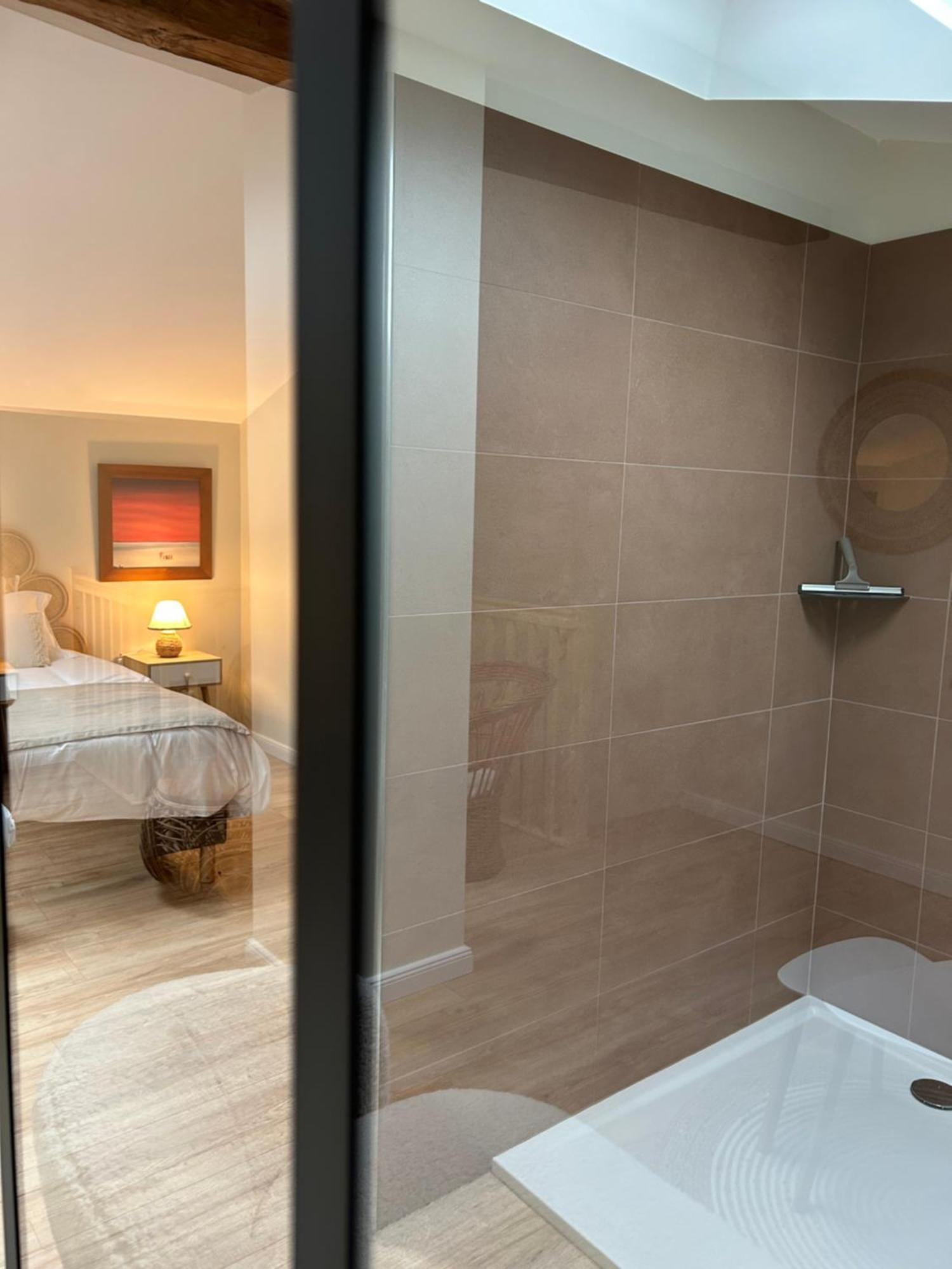 Domaine De La Gemoliere Bed & Breakfast Gemozac Luaran gambar