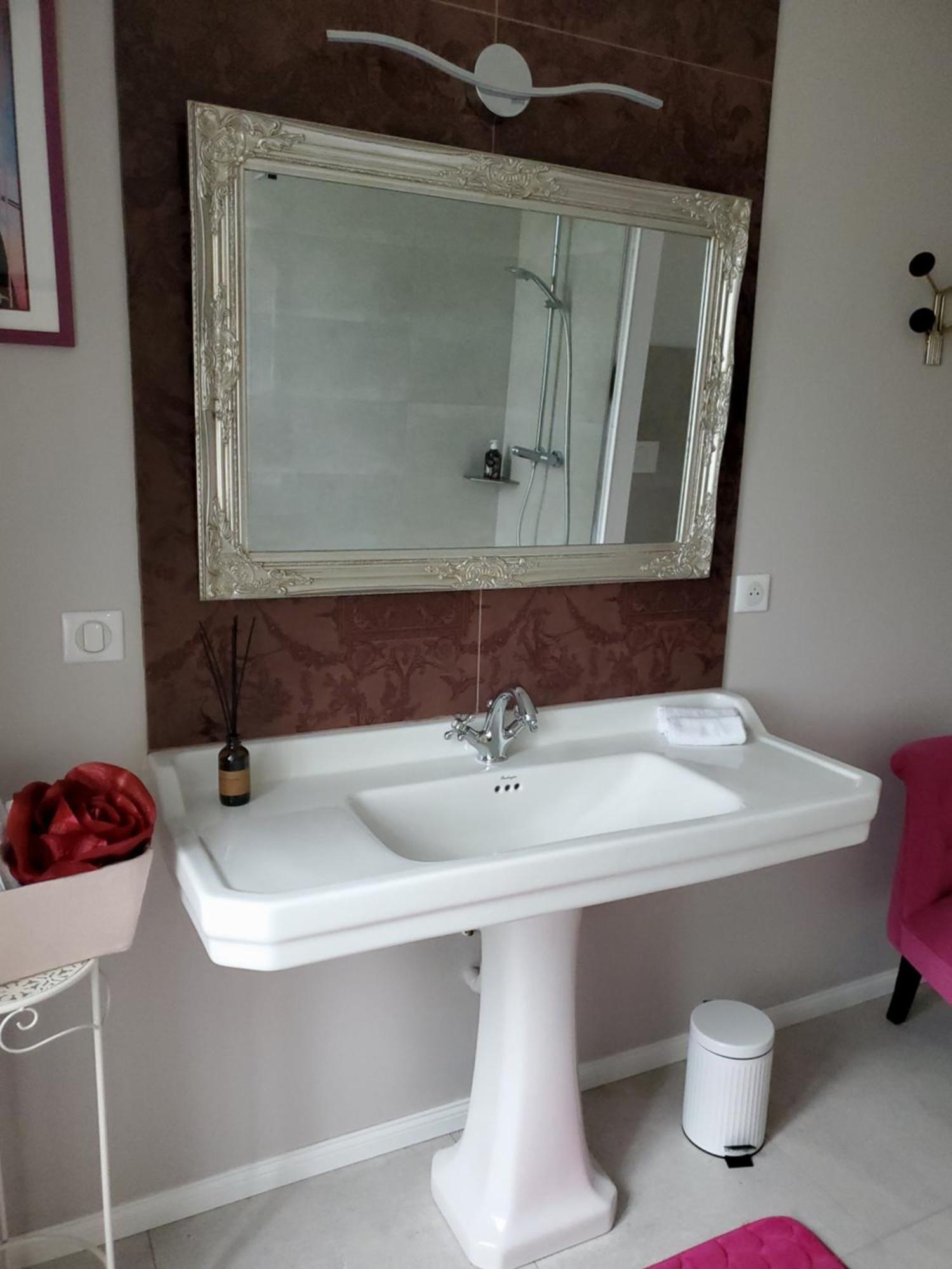 Domaine De La Gemoliere Bed & Breakfast Gemozac Luaran gambar